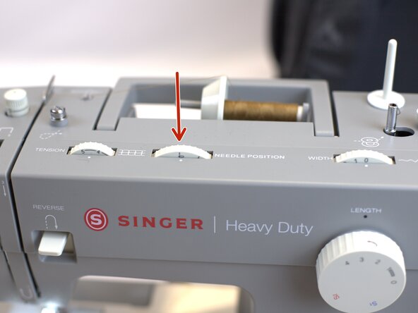 How to fix a Detached Backpack Strap, Start sewing: crwdns2935265:05crwdnd2935265:02crwdnd2935265:03crwdne2935265:0