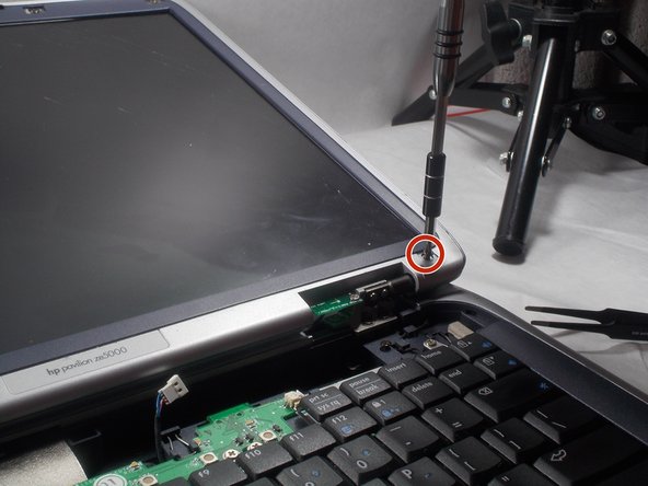 HP Pavilion ze5000 Screen Replacement: crwdns2935265:08crwdnd2935265:02crwdnd2935265:03crwdne2935265:0