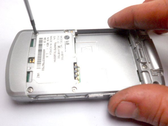 LG VX8700 Motherboard Replacement, Keypad: crwdns2935265:03crwdnd2935265:02crwdnd2935265:02crwdne2935265:0