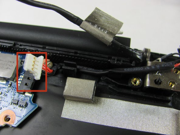 Sony Vaio Fit 13A Charger Port Replacement, Unplug the Port: crwdns2935265:09crwdnd2935265:02crwdnd2935265:02crwdne2935265:0