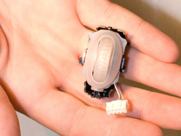 Microsoft Wireless Laser Mouse 6000 and 5000 Disassembly: crwdns2935265:05crwdnd2935265:02crwdnd2935265:03crwdne2935265:0