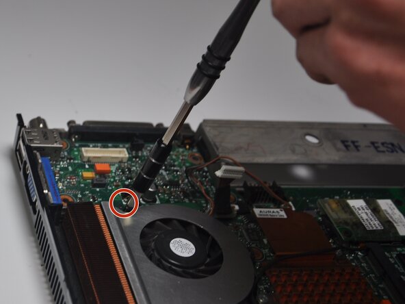 HP Compaq NC6120 Cooling Fan Replacement: crwdns2935265:02crwdnd2935265:02crwdnd2935265:02crwdne2935265:0