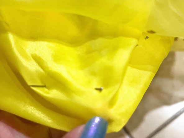 Shortening a Child’s Princess Dress Without Cutting It: 2 단계, 이미지 2개 중 2개