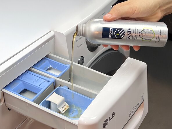 How to Reapply Durable Water Repellent (DWR) Coating, Add DWR treatment: crwdns2935265:04crwdnd2935265:03crwdnd2935265:03crwdne2935265:0