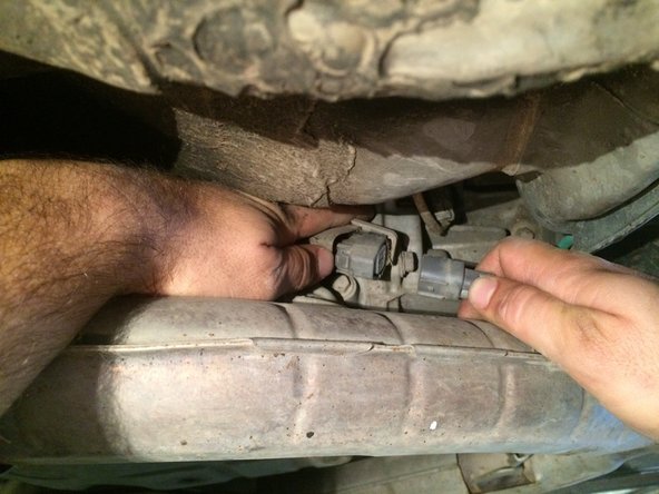 How To Replace A  Subaru Outback Exhaust Front Cover: crwdns2935265:04crwdnd2935265:02crwdnd2935265:03crwdne2935265:0
