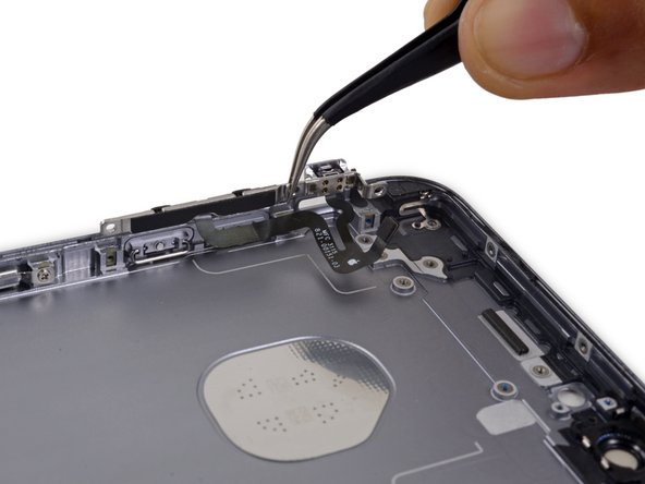 iPhone 6s Plus Rear Case Replacement: stap 0, afbeelding 2 van 2