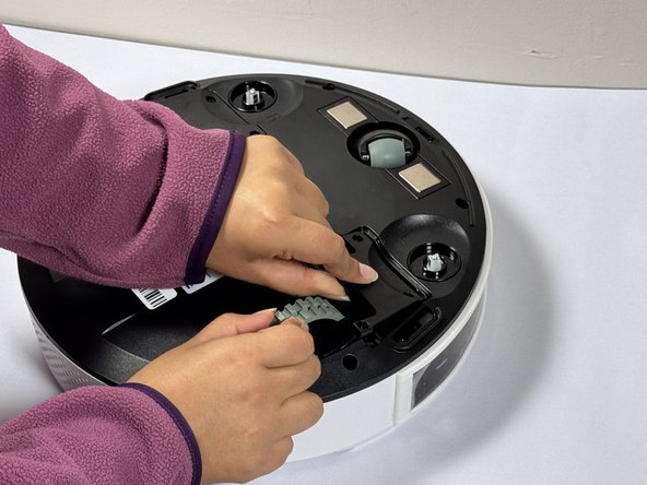 Lefant M210 Battery Replacement: crwdns2935265:05crwdnd2935265:02crwdnd2935265:02crwdne2935265:0