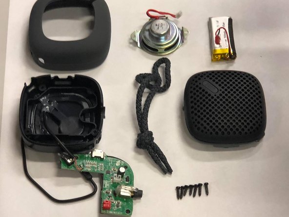 Nudeaudio Move S Wired Teardown, Dismantle the parts: crwdns2935265:05crwdnd2935265:01crwdnd2935265:01crwdne2935265:0