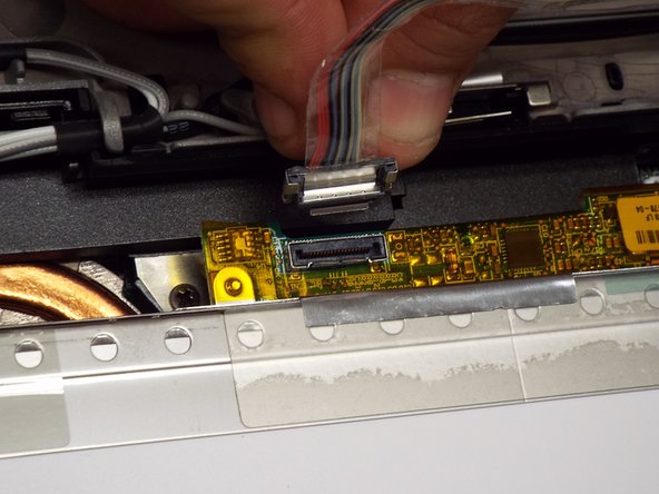 Dell Latitude D820 Screen Replacement: crwdns2935265:08crwdnd2935265:03crwdnd2935265:03crwdne2935265:0