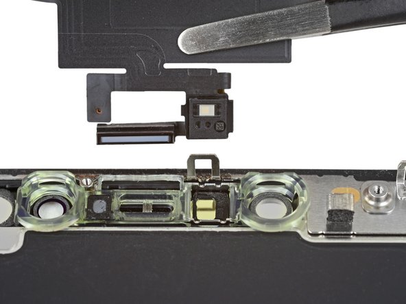 iPhone XS Max Earpiece Speaker and Front Sensor Assembly Replacement