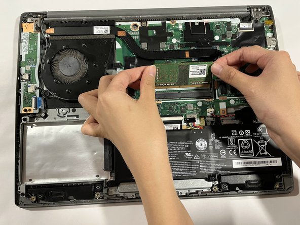 Lenovo IdeaPad 3-1481W000NGUS RAM Replacement: crwdns2935265:05crwdnd2935265:02crwdnd2935265:02crwdne2935265:0