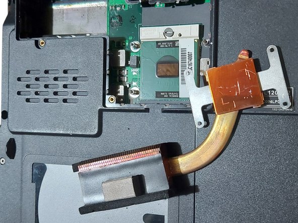 Asus A3H Thermal Paste Replacement, Replacing the thermal paste.: crwdns2935265:02crwdnd2935265:02crwdnd2935265:03crwdne2935265:0