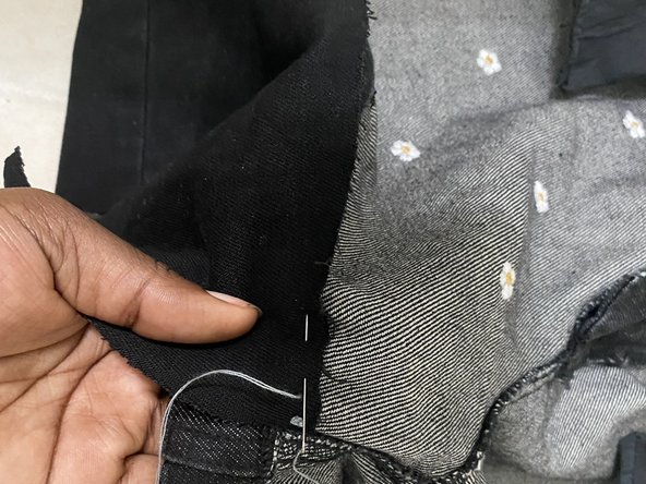 How to Lengthen a Pair of Shorts: шаг 5, изображение 3 из 3