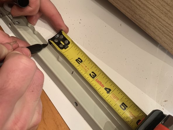 Drawer Roller Bracket Replacement: crwdns2935265:03crwdnd2935265:02crwdnd2935265:02crwdne2935265:0