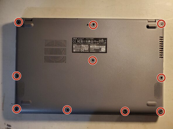 Asus X515 Wifi Card Replacement, Take off bottom cover: crwdns2935265:02crwdnd2935265:01crwdnd2935265:02crwdne2935265:0
