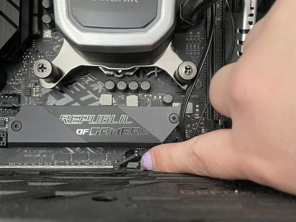 Raidmax Alpha Case Graphics Card Replacement: stap 0, afbeelding 2 van 2