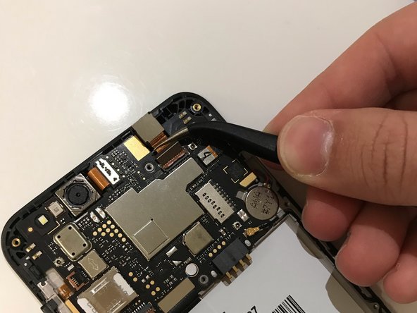 ZTE Tempo X Front Facing Camera Replacement: crwdns2935265:04crwdnd2935265:03crwdnd2935265:03crwdne2935265:0