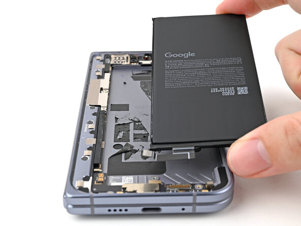 Google Pixel 10 Pro Fold Flip and Base Battery Replacement, Remove the flip battery: step 47, image 3 of 3