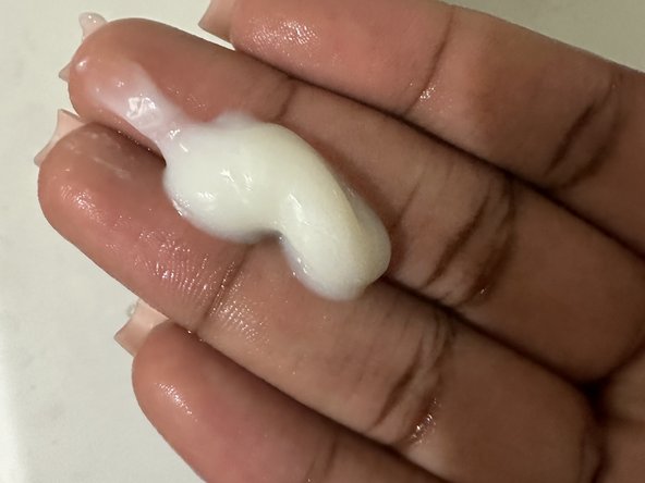 How to Restore a Lace Frontal Wig: crwdns2935265:06crwdnd2935265:02crwdnd2935265:02crwdne2935265:0