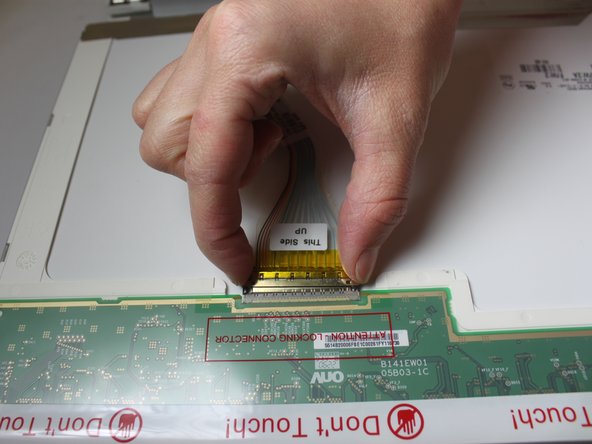 Dell Inspiron E1405 LCD Screen Replacement: crwdns2935265:06crwdnd2935265:02crwdnd2935265:02crwdne2935265:0