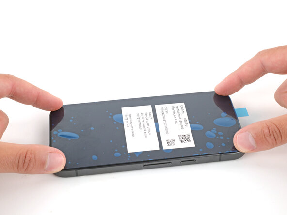 Google Pixel 9a Screen Replacement, Put the screen onto the frame: crwdns2935265:036crwdnd2935265:02crwdnd2935265:03crwdne2935265:0