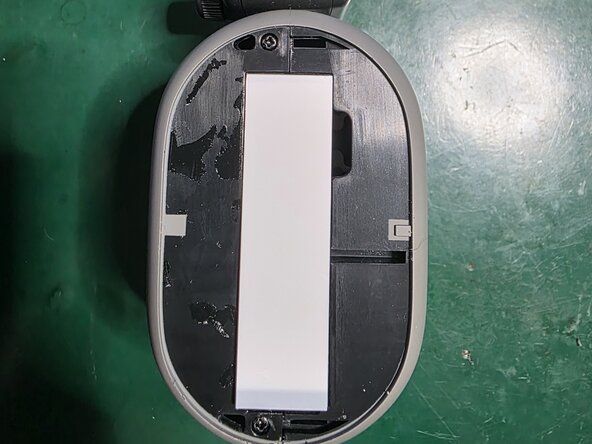 Xbotgo Chameleon Teardown/Battery Replacement, Cleaning adhesive residue from parts: step 4, image 2 of 2