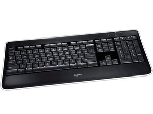 Logitech K800