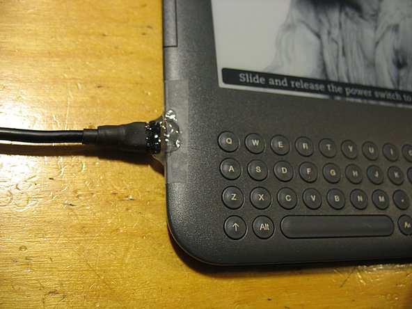 Adding a Remote Page Turning Switch to the Kindle 3: crwdns2935265:07crwdnd2935265:02crwdnd2935265:03crwdne2935265:0