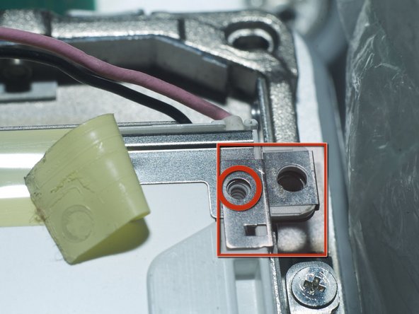 PowerBook G4 Aluminum 12" 1-1.5 GHz LCD panel upgrade: crwdns2935265:014crwdnd2935265:03crwdnd2935265:03crwdne2935265:0