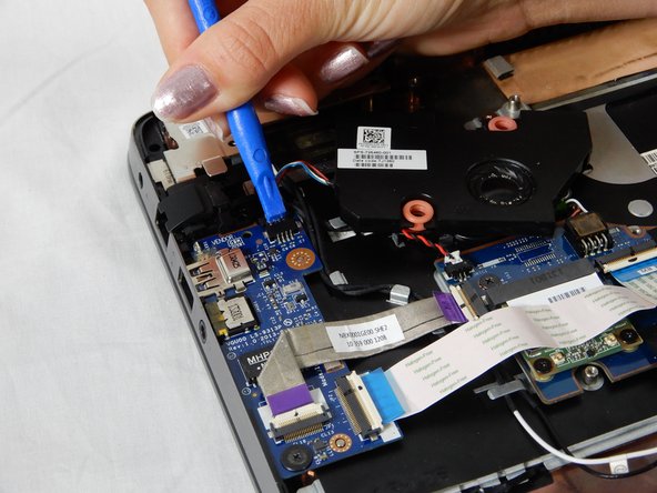 HP Envy Sleekbook m6-k010dx Keyboard Replacement: step 14, image 2 of 3