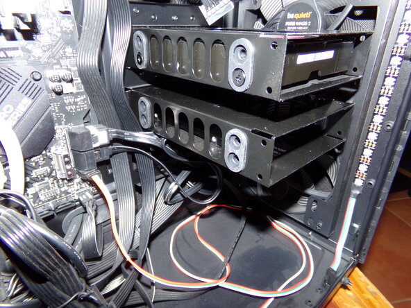 Samsung SSD 870 EVO 1TB Adding storage., Connect.: 手順 4、 2の画像 2