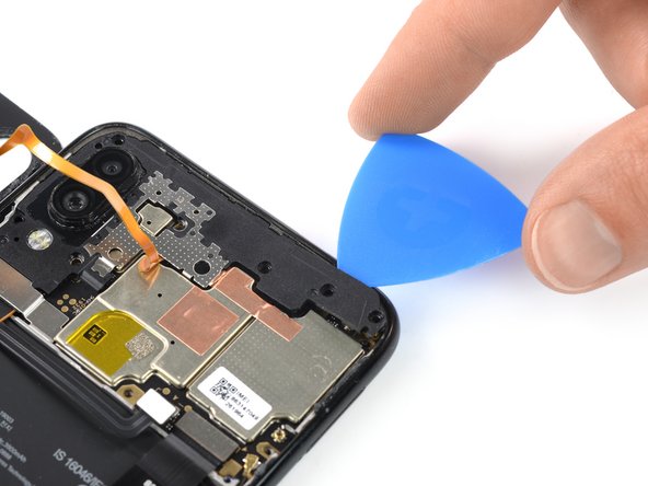 Xiaomi Redmi Note 7 Fingerprint Sensor Replacement, Pry up the motherboard cover: passo 12, immagine 2 di 2