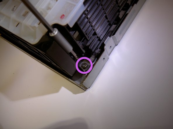 Panasonic SA-PM17 CD Tray Unit Replacement: crwdns2935265:018crwdnd2935265:03crwdnd2935265:03crwdne2935265:0