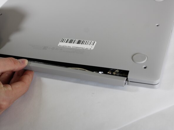 HP Chromebook 14a-ne0013dx Screen Replacement, Hinge: crwdns2935265:06crwdnd2935265:03crwdnd2935265:03crwdne2935265:0