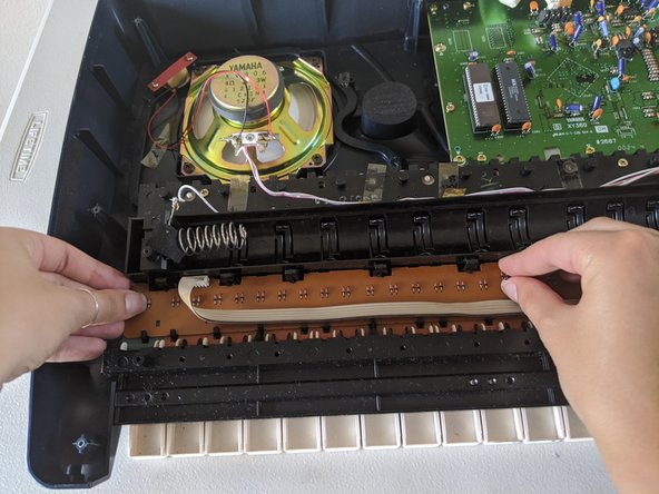 How to Fix a Dead Key on a Yamaha PSR-280 Piano Keyboard: step 7, image 1 of 1