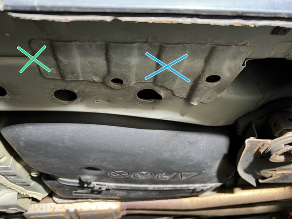 Lift and Support Rear of Vehicle, Lifting: crwdns2935265:04crwdnd2935265:02crwdnd2935265:03crwdne2935265:0