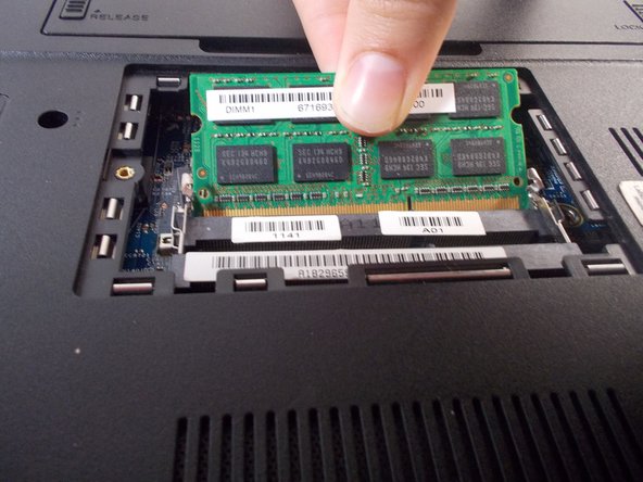 Sony Vaio VPCEG26FX  RAM Replacement: crwdns2935265:07crwdnd2935265:03crwdnd2935265:03crwdne2935265:0