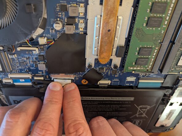 Dell Vostro 3590 Battery Replacement: crwdns2935265:09crwdnd2935265:03crwdnd2935265:03crwdne2935265:0