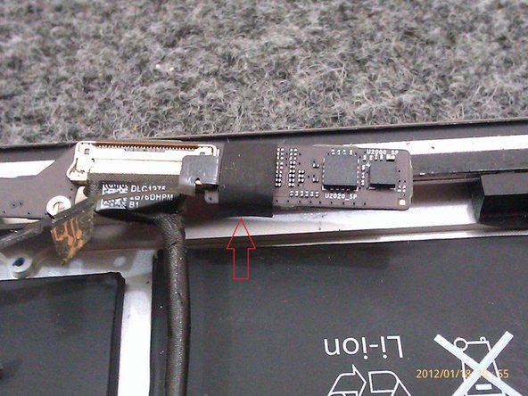 iPad 2 GSM Replace Power ON/OFF Flex Cable Replacement: step 7, image 2 of 2