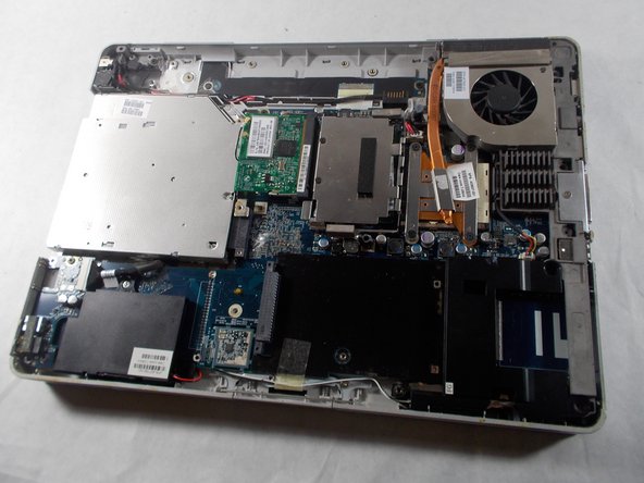 HP Compaq Presario V5303NR Disk Drive Replacement: stap 0, afbeelding 2 van 2