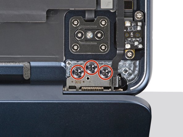 MacBook Air 2022 (M2) Screen Replacement, Remove the hinge screws: crwdns2935265:031crwdnd2935265:03crwdnd2935265:03crwdne2935265:0