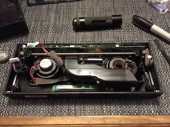 Soundfreaq Sound Kick Teardown: crwdns2935265:05crwdnd2935265:02crwdnd2935265:02crwdne2935265:0