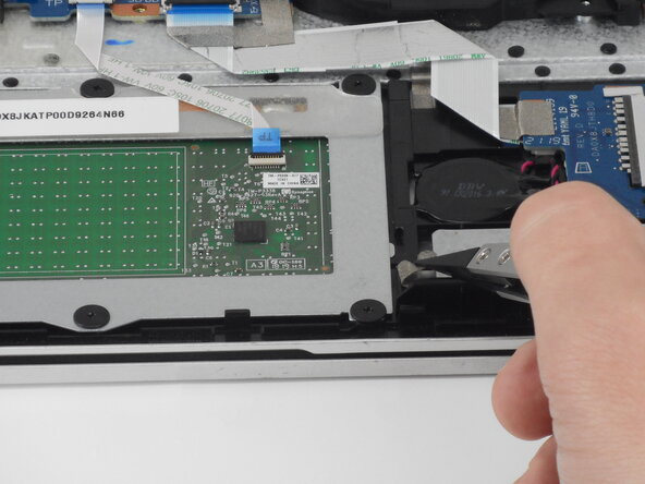 HP ProBook 440 G6 Touchpad Replacement, Touchpad: шаг 7, изображение 2 из 3
