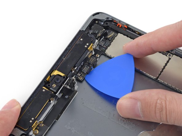 iPad Mini 2 LTE Logic Board Replacement: passo 0, immagine 1 di 3