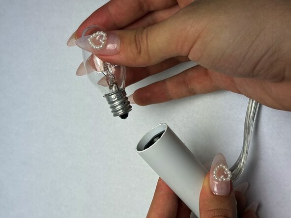 Table Lamp Bulb and Wiring Replacement: crwdns2935265:04crwdnd2935265:03crwdnd2935265:03crwdne2935265:0