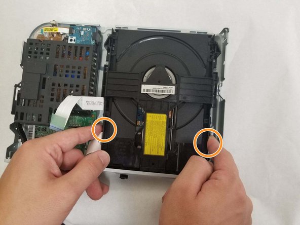 Samsung BD-E5400 Disk Drive Replacement, Disk Drive: crwdns2935265:03crwdnd2935265:02crwdnd2935265:02crwdne2935265:0