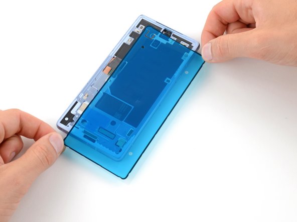 Google Pixel 7a Screen Replacement: crwdns2935265:018crwdnd2935265:02crwdnd2935265:02crwdne2935265:0