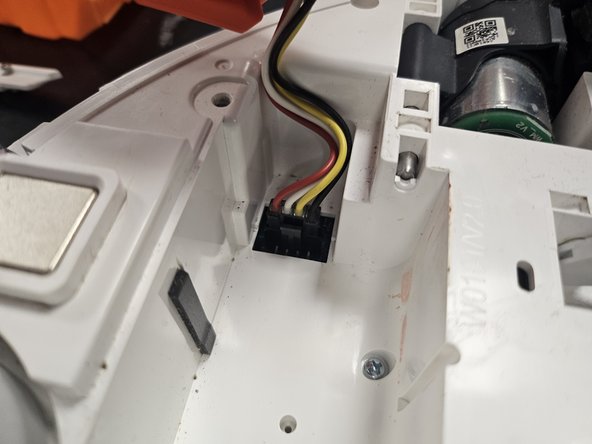 Roborock S5 Max: Motherboard Replacement, Remove the battery.: crwdns2935265:07crwdnd2935265:03crwdnd2935265:03crwdne2935265:0