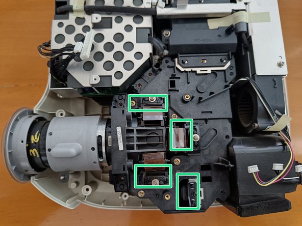 NEC VT570 Dismantling, Removing mirrors and filters: crwdns2935265:05crwdnd2935265:03crwdnd2935265:03crwdne2935265:0