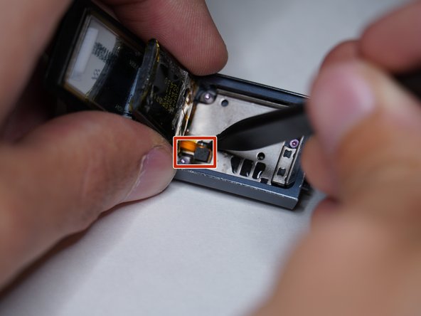 Charge 3 Disassembly, Battery: crwdns2935265:04crwdnd2935265:03crwdnd2935265:03crwdne2935265:0